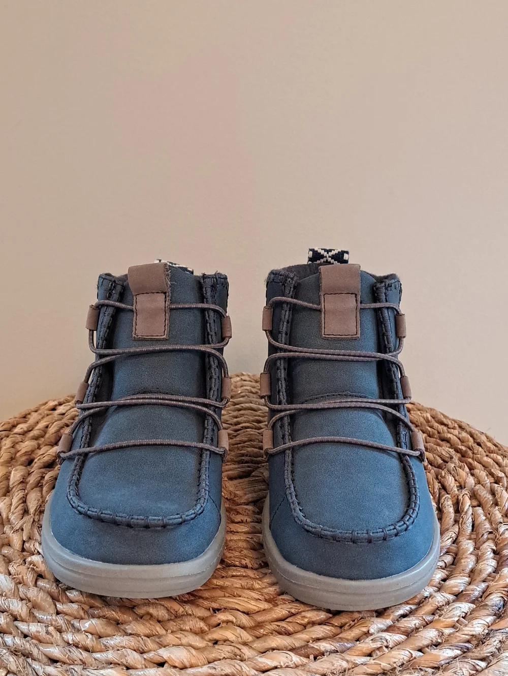Hey Dude Youth Eloise Recycled Leather Ocean Blue High-Top Sneaker Boots 5